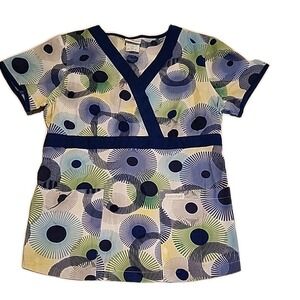 Peaches Blue Green Yellow Print Scrub Top Adjustable Tie Back 100% Cotton XS